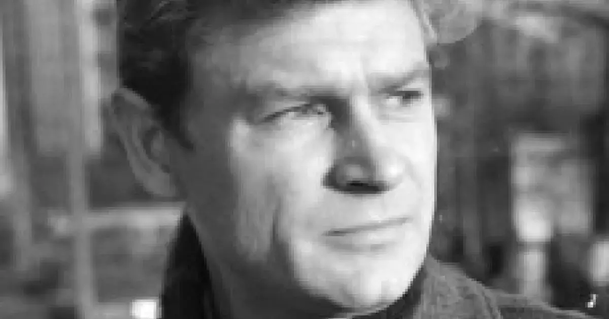 Zdjęcie W którym roku urodził się Stanisław Mikulski? Oto zaskakujące fakty